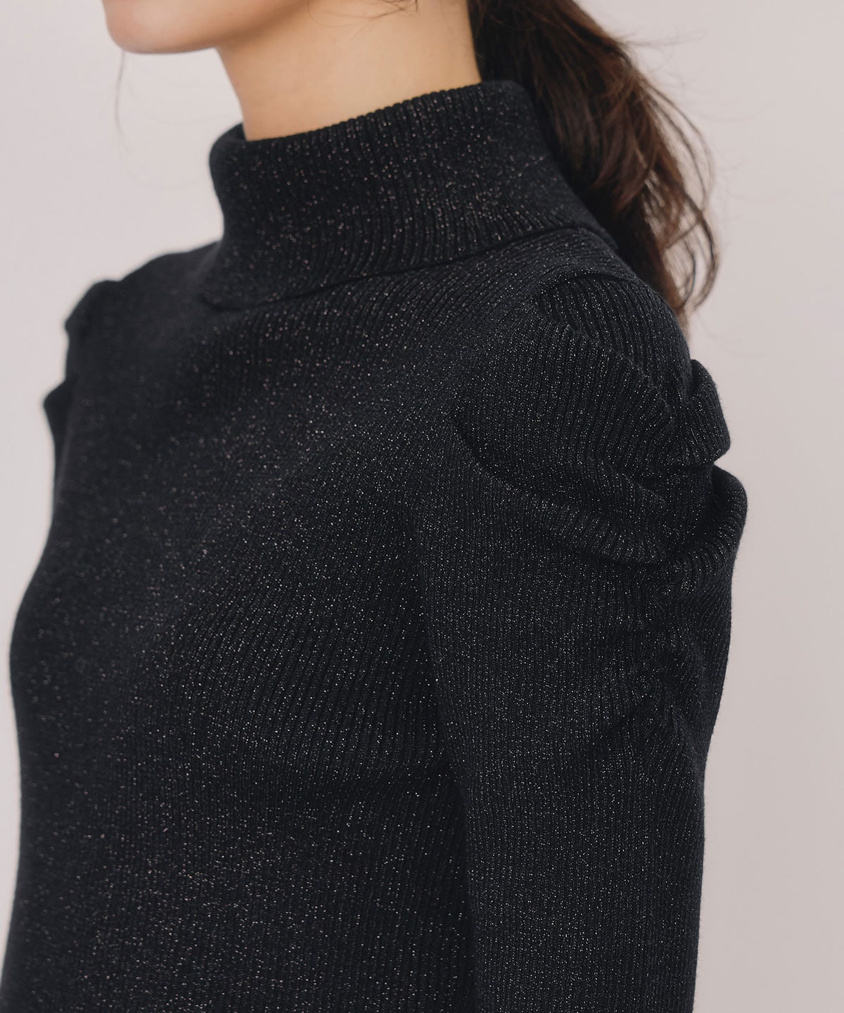 ラメタートルニットプルオーバー