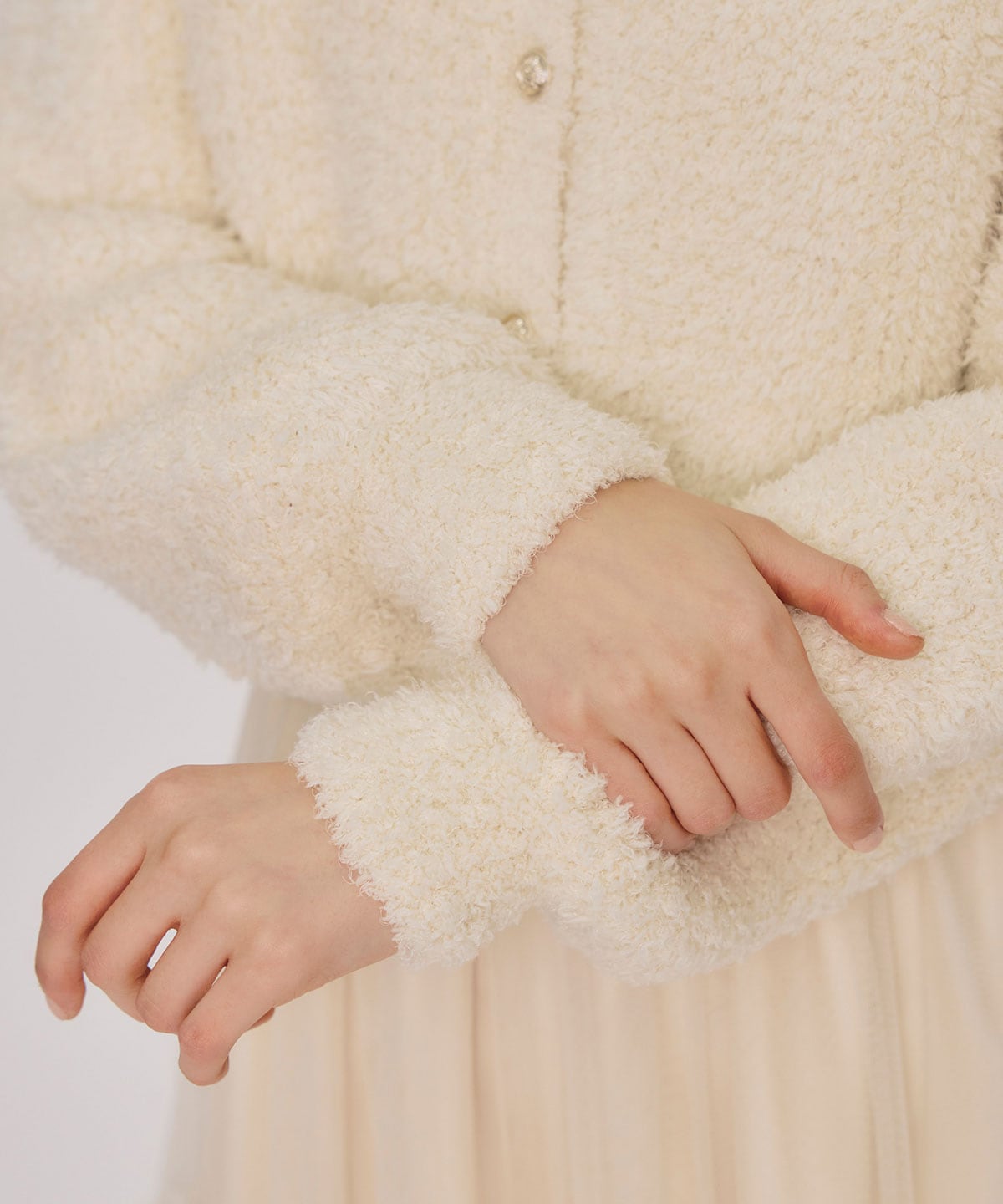 フラッフィブークレシャギーニットカーディガン