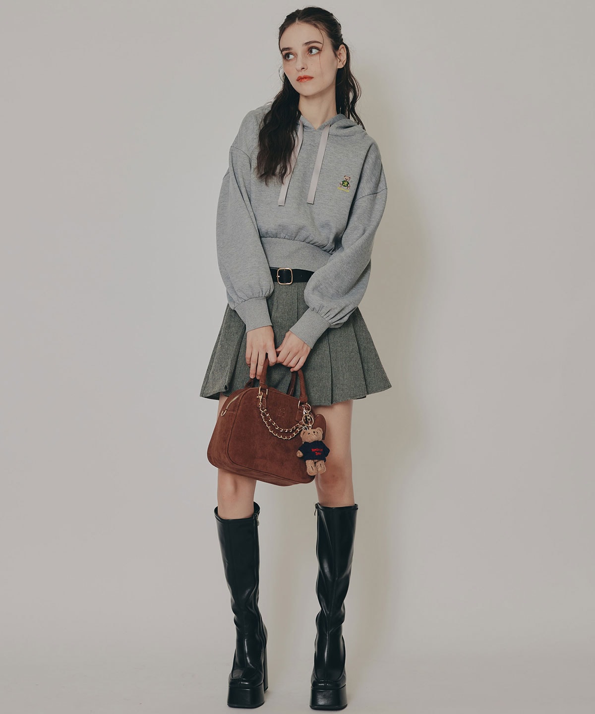 Azelyコンパクトフーディ