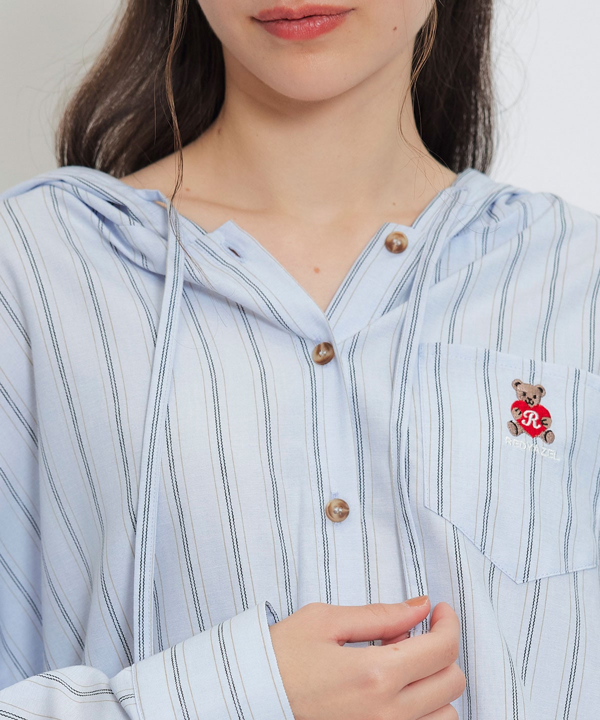 【2/13(金) 昼12時発売開始】Azelyハートストライプフードシャツブラウス