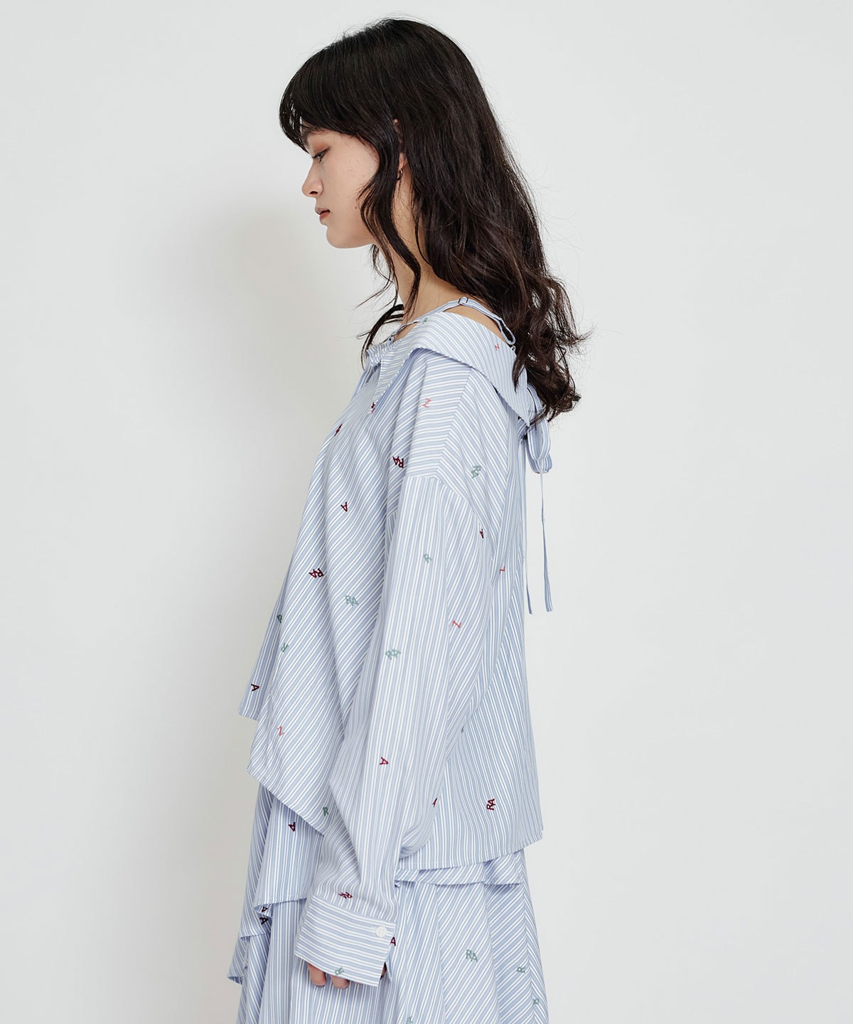 【セットアップ可能】REDYAZELアルファベットロゴ刺繍2WAYシャツブラウス