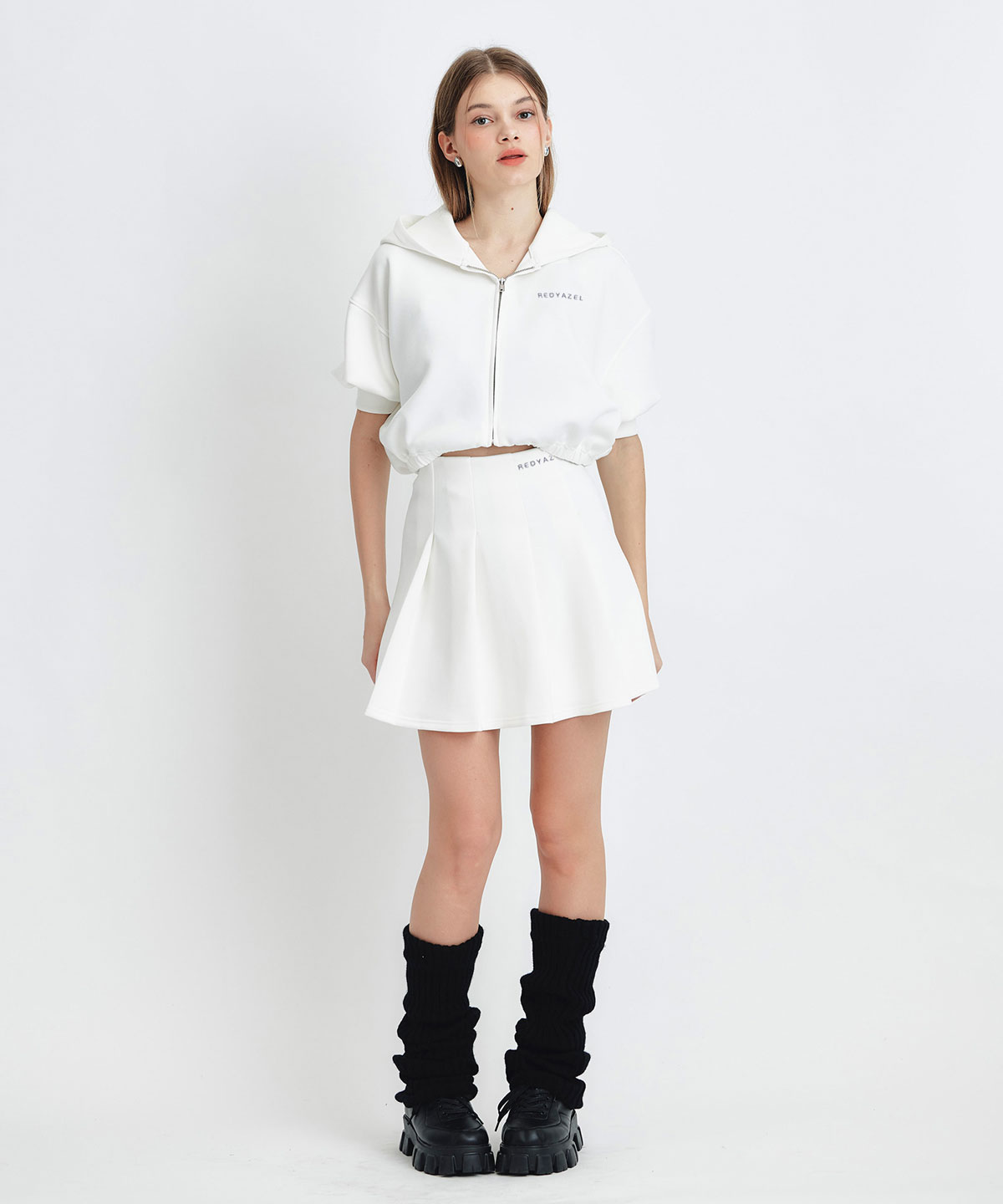 ダンボールプリーツミニスカート