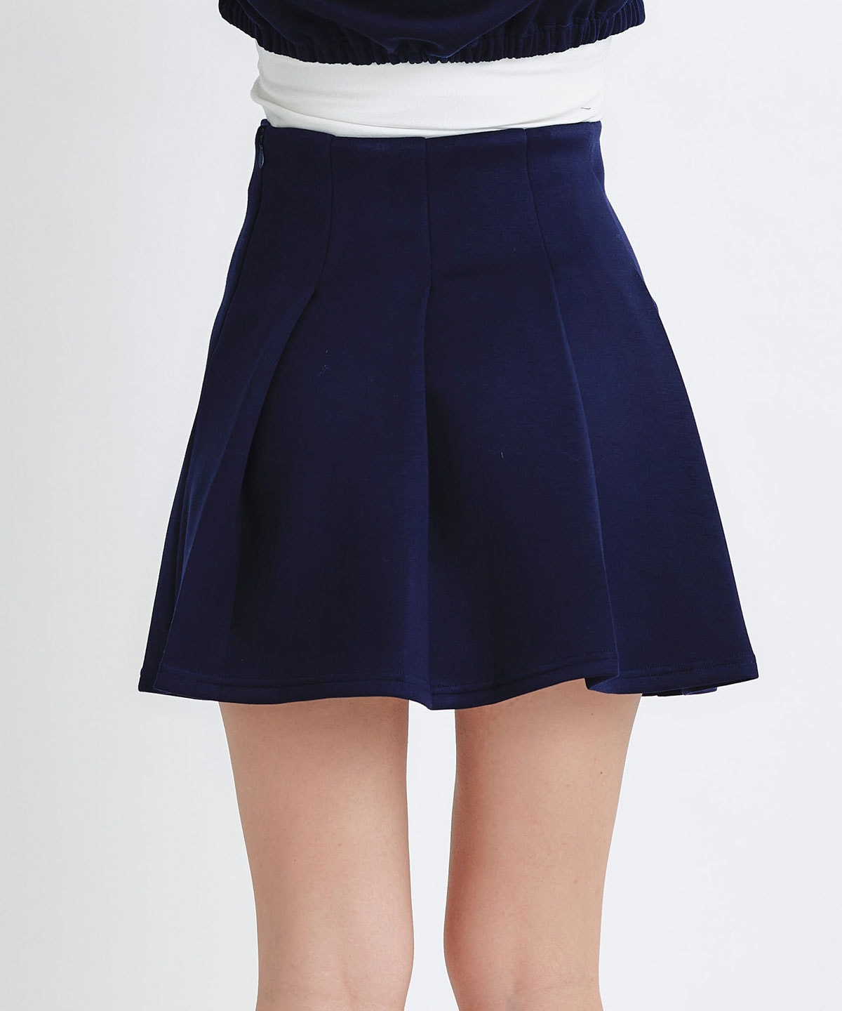 ダンボールプリーツミニスカート