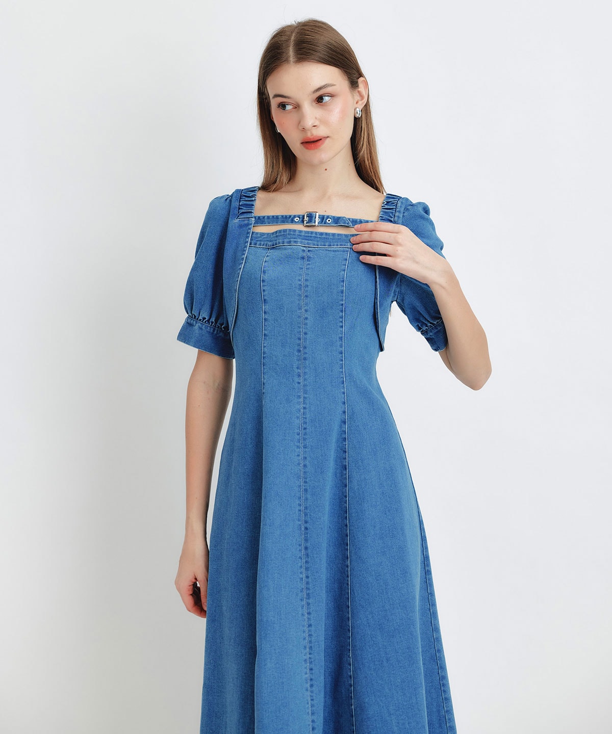 デコルテベルトデニムフレアロングワンピース
