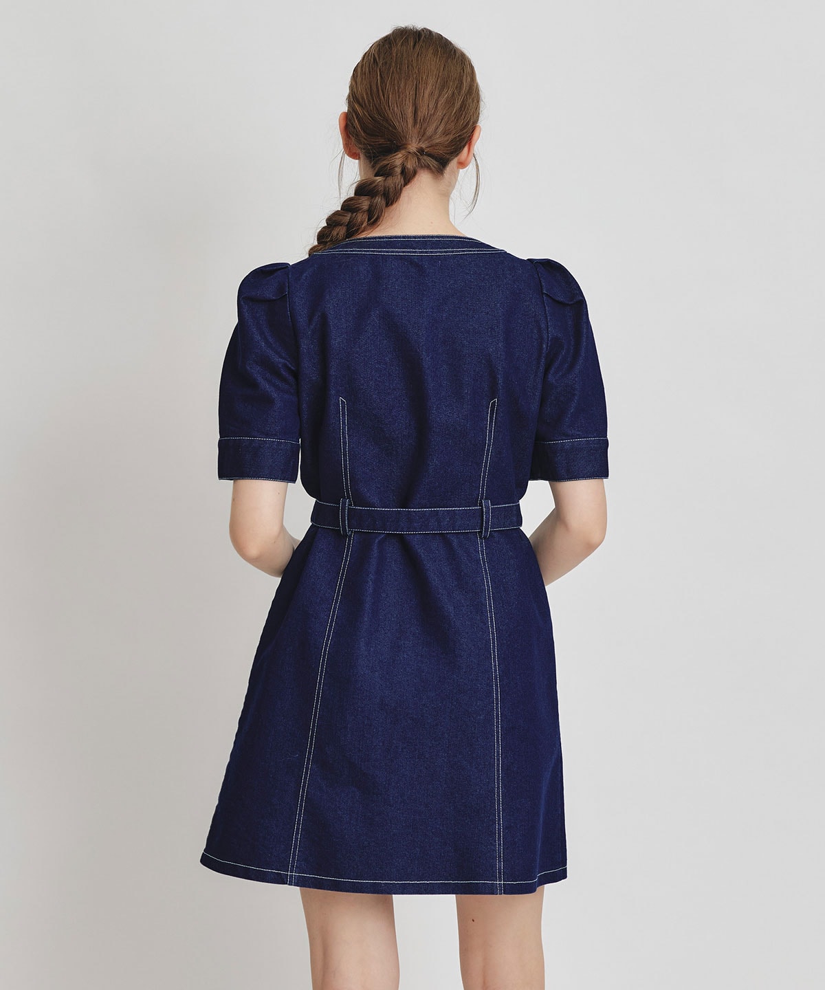 バイカラーステッチノーカラーデニムフレアミニワンピース