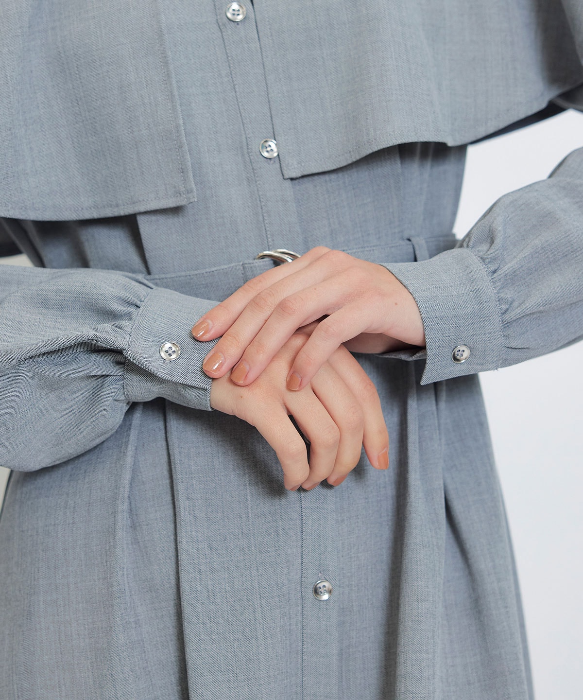 ケープライクロングフレアワンピース