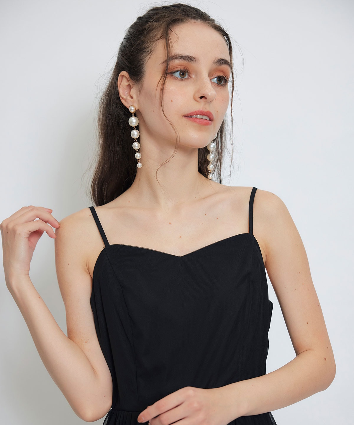 チュールレースティアードトップス×キャミソールフレアロングドレス