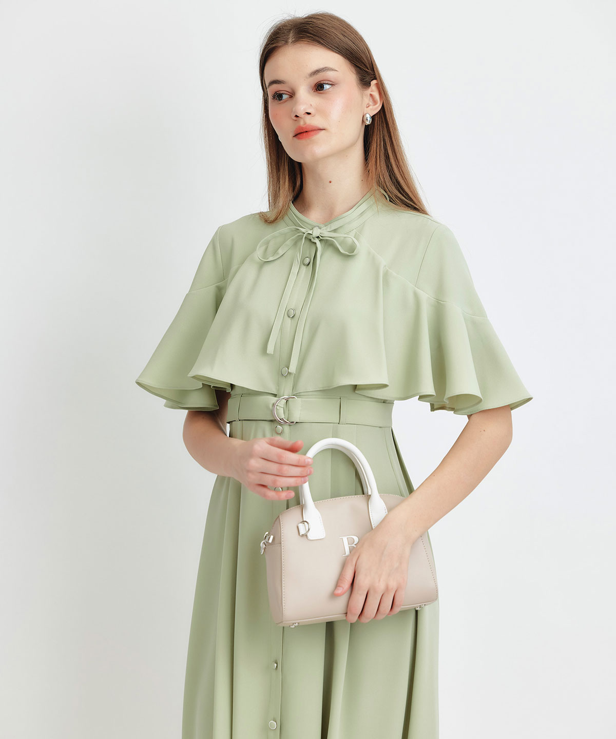 ケープフレアロングワンピース