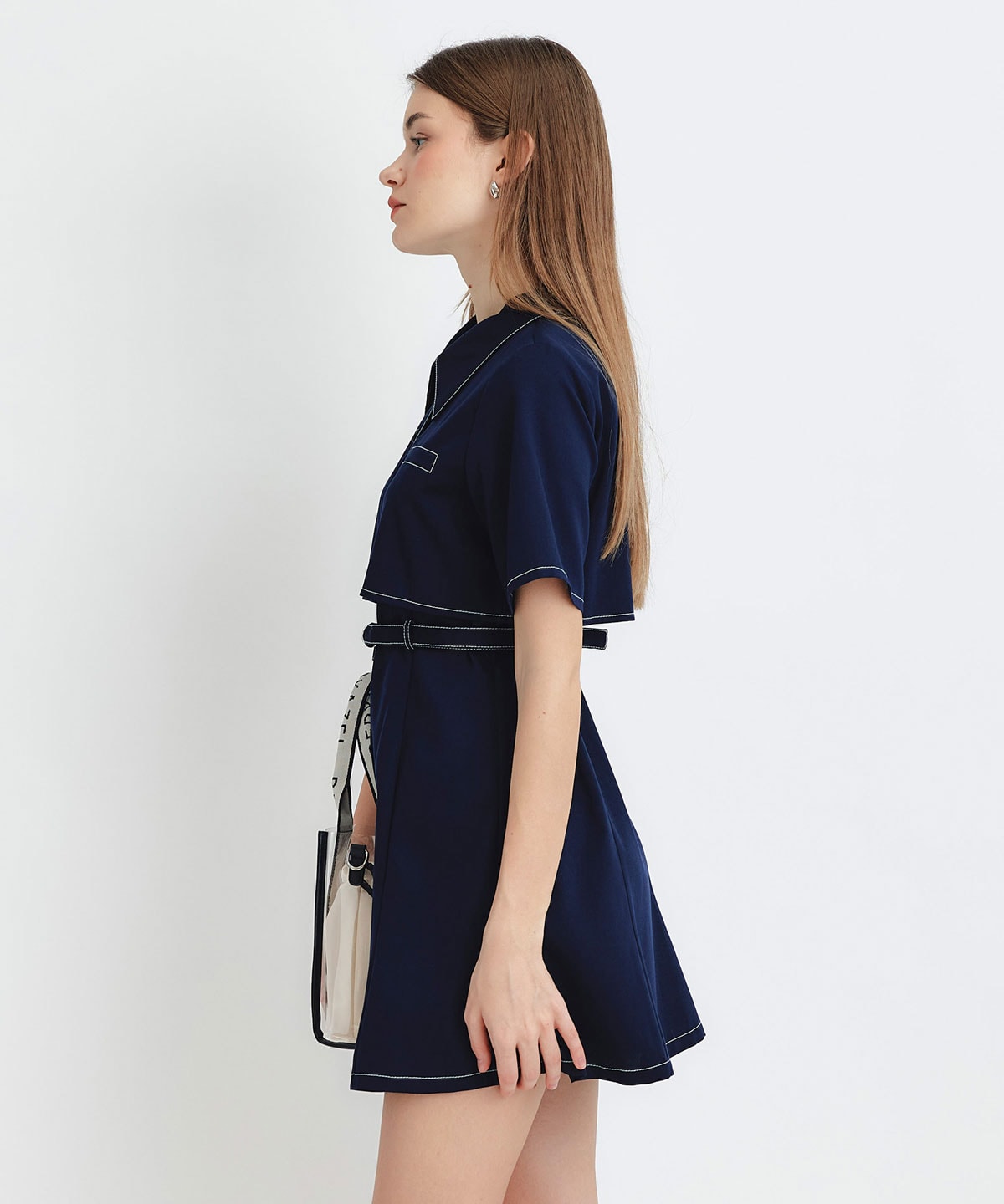 レイヤードライクコントラストフレアミニワンピース