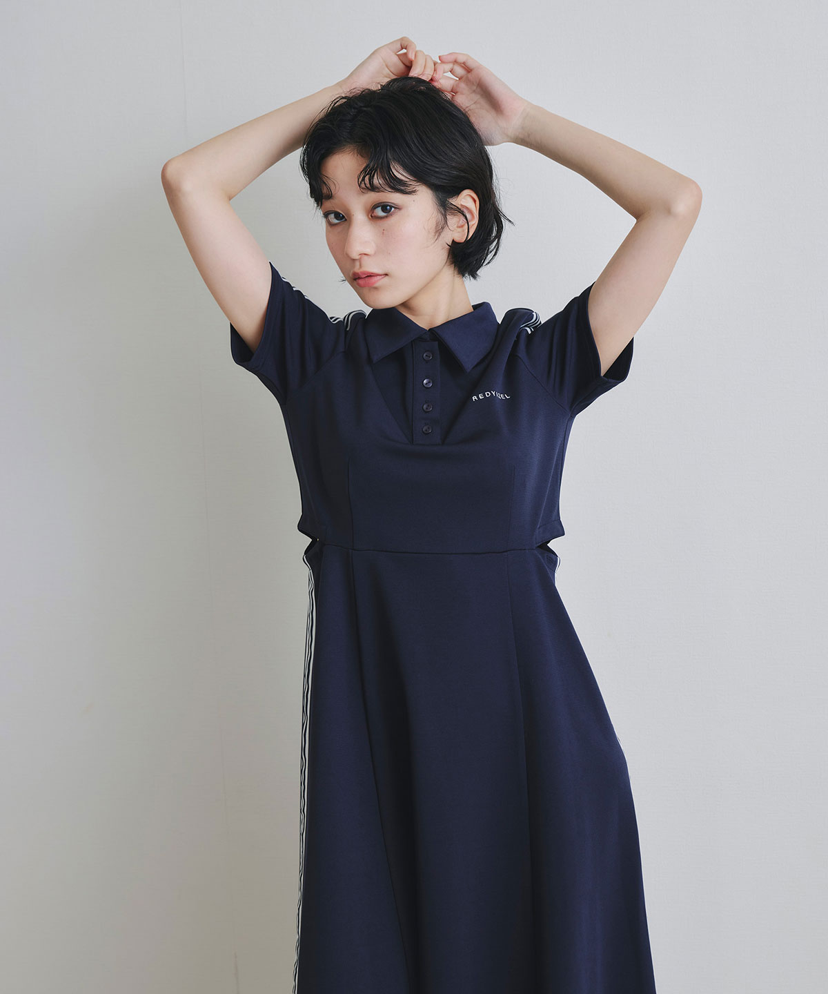 ライン2WAYサイドカットロングフレアワンピース
