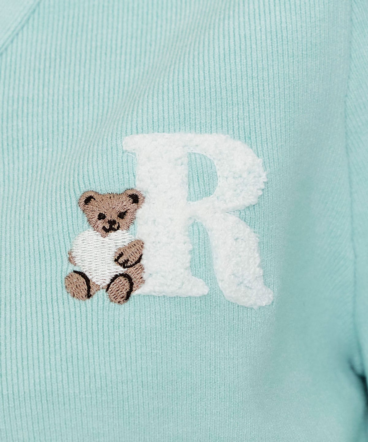 【2/13(金) 昼12時発売開始】AzelyハートVネックカーディガン