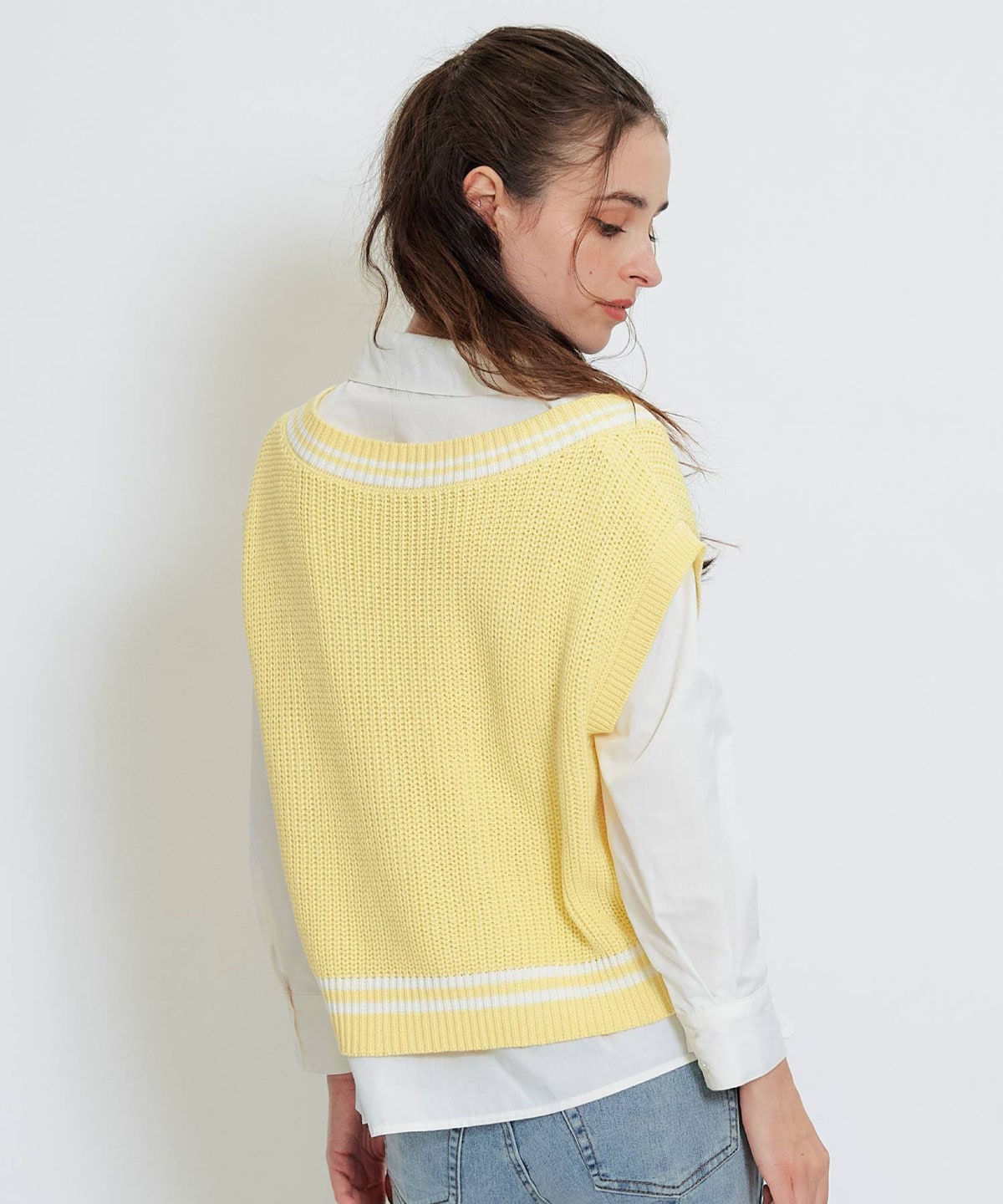 カレッジライクラインベスト×シャツブラウス