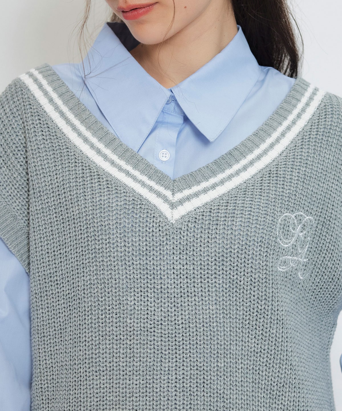 カレッジライクラインベスト×シャツブラウス