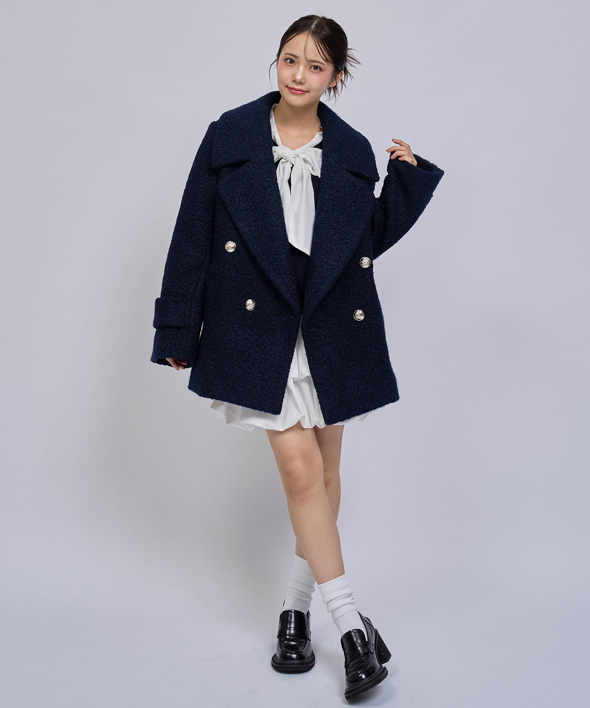 【=LOVE 大場花菜さん着用】GOLDボタンボアダブルコート