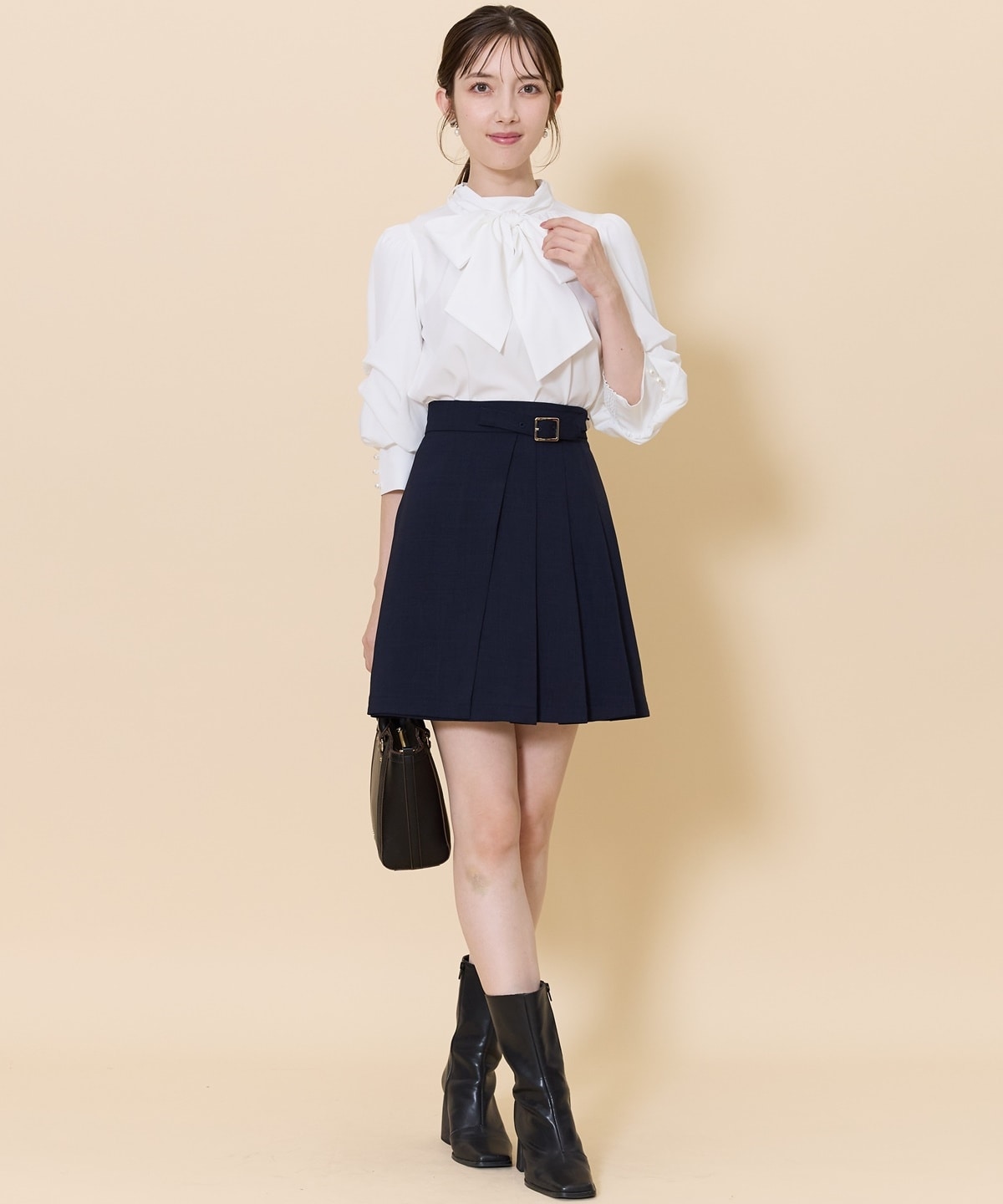 AUTUMNタックスリーブボウタイブラウス