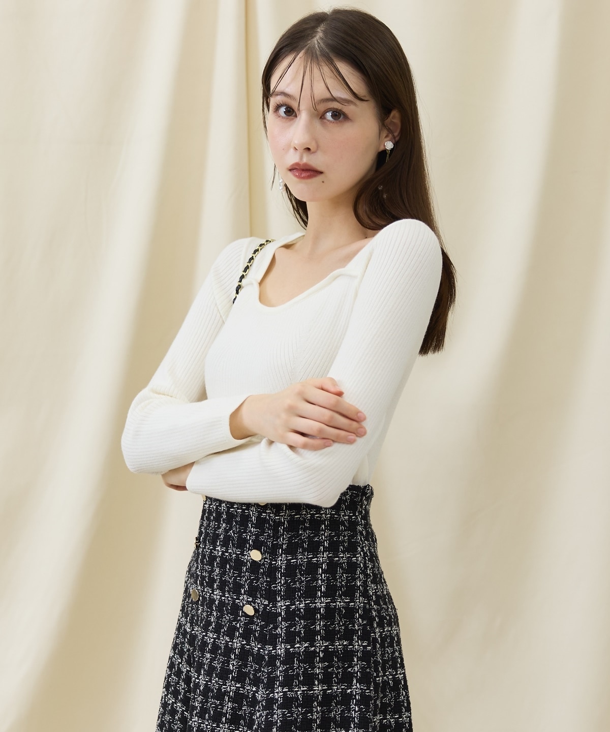 デコルテビスチェリブニットプルオーバー