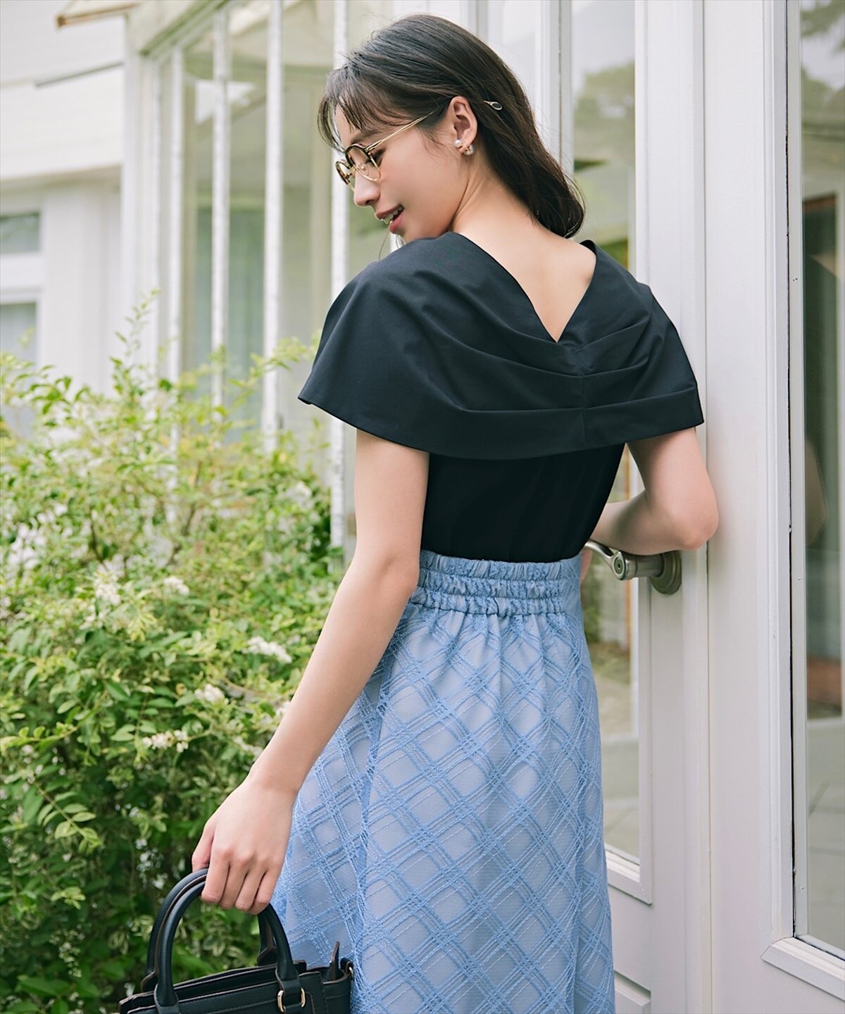 異素材ツイストディテールプルオーバー