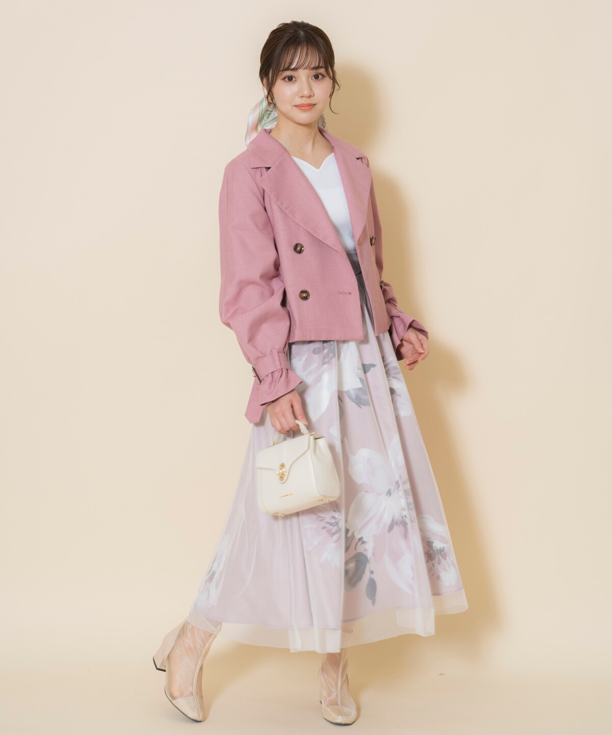 ギャザー袖ショートトレンチ