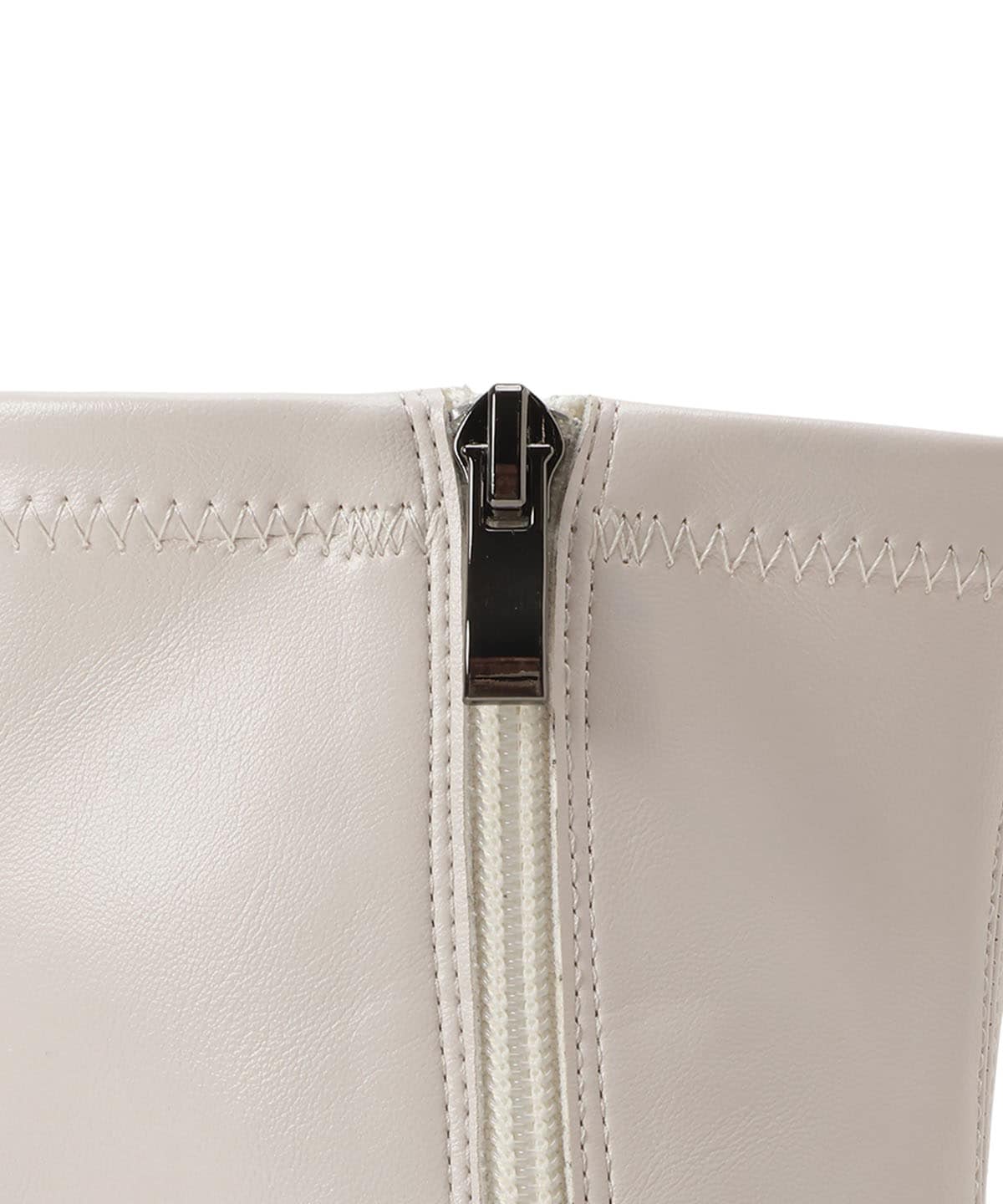 タイツショートブーツ