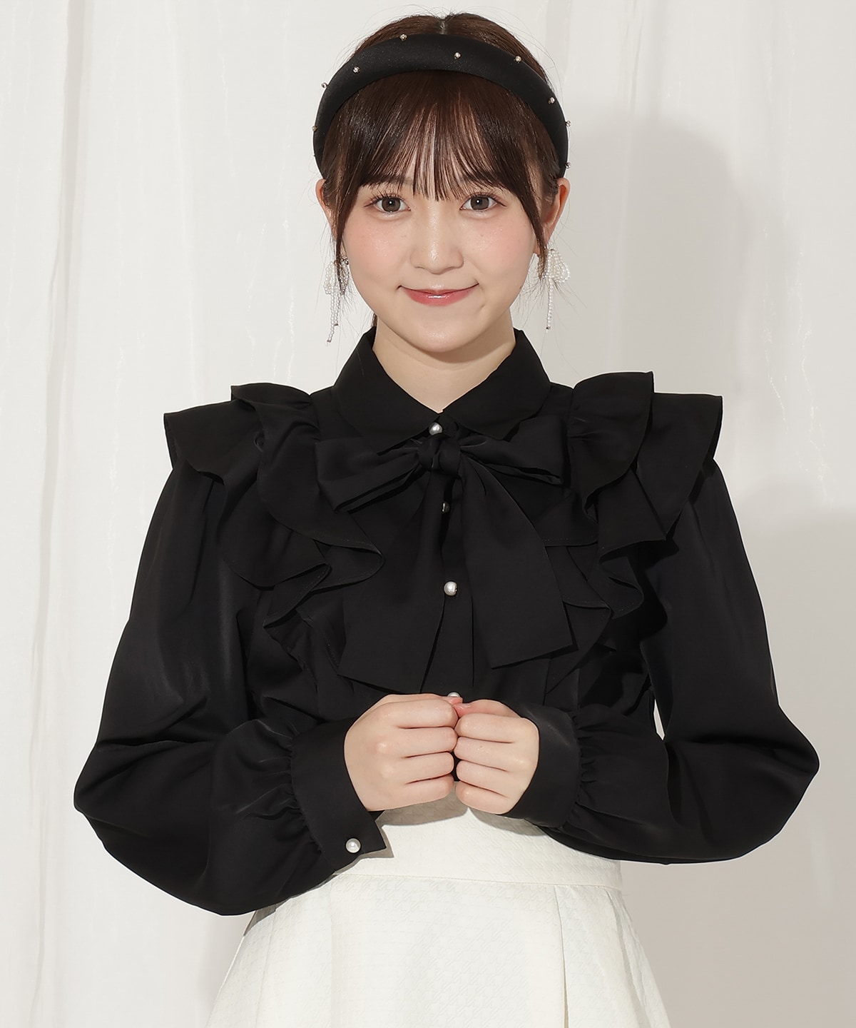 ダブルフリルリボンタイブラウス