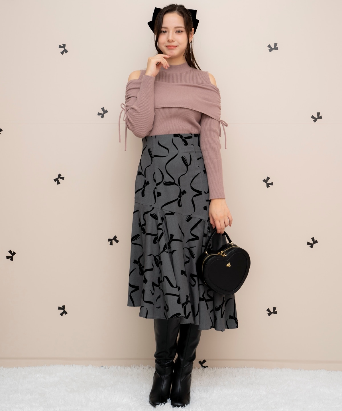 ギャザーリボンオフショルニット