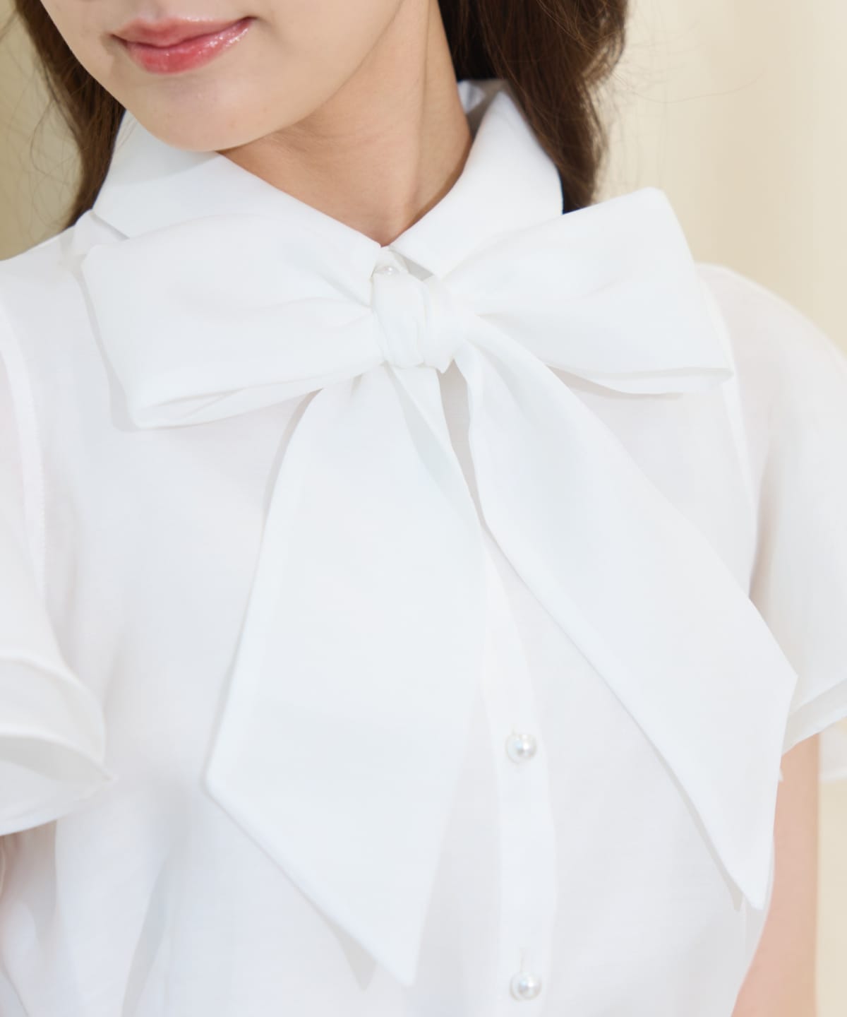 フレアスリーブリボンタイブラウス