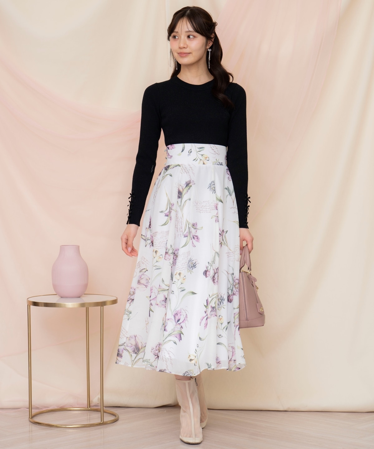 袖リボンボトルネックニット