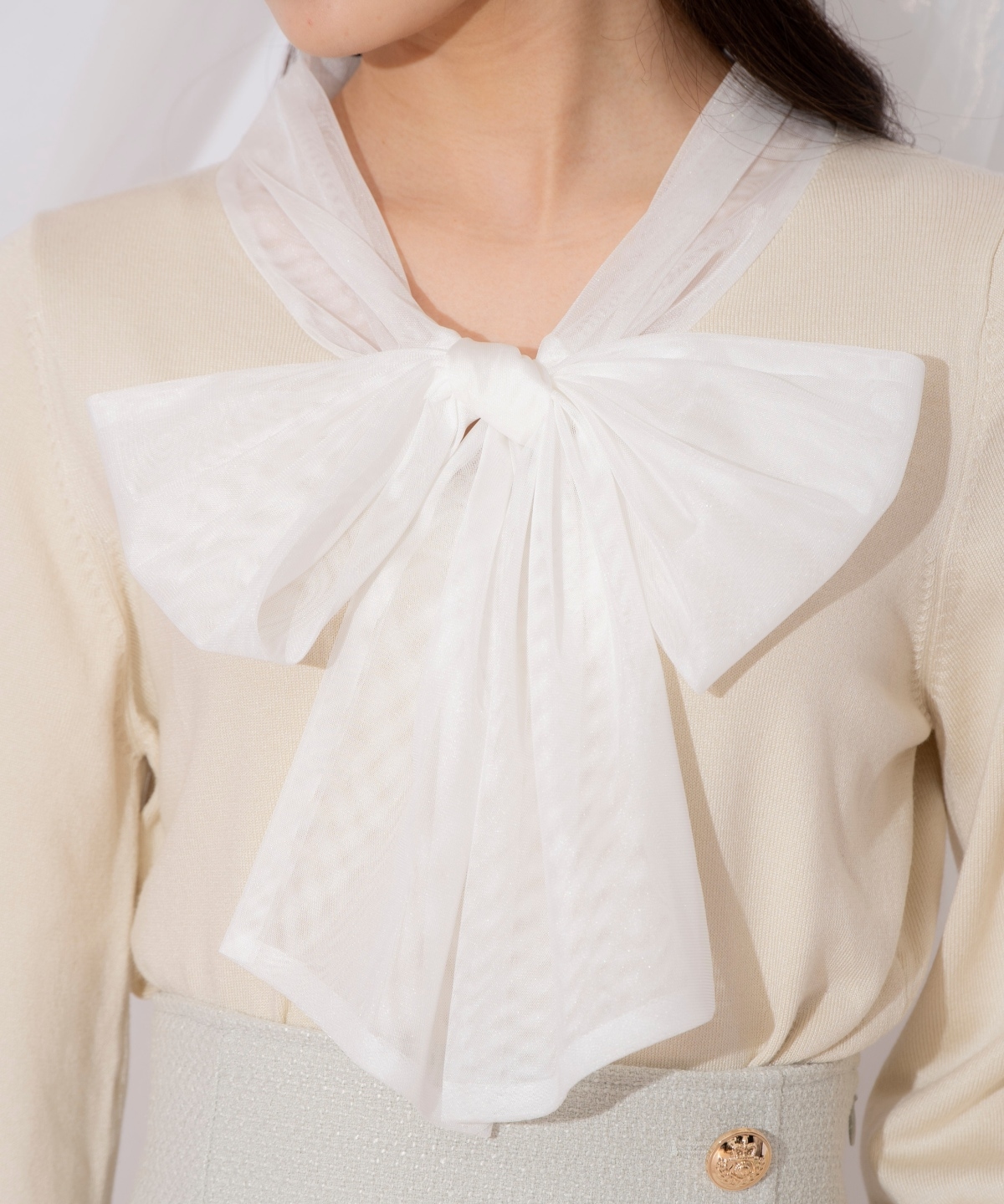 レイヤード風ボウタイニット