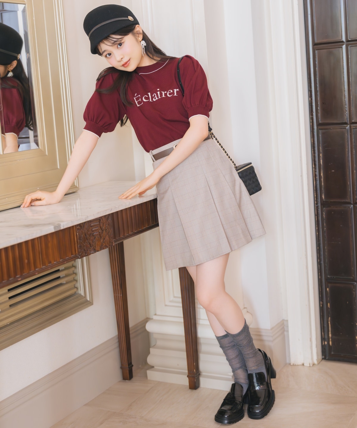 ベルト付きプリーツミニスカート