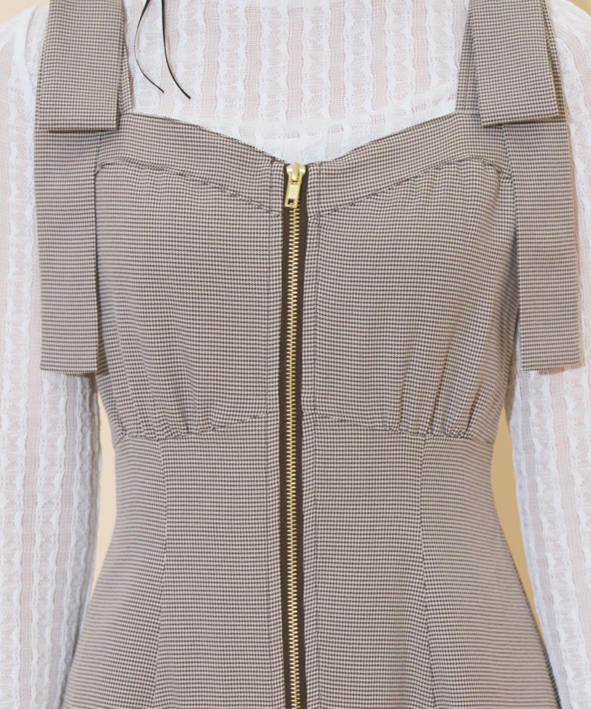 ショルダーリボンフロントZIPワンピース