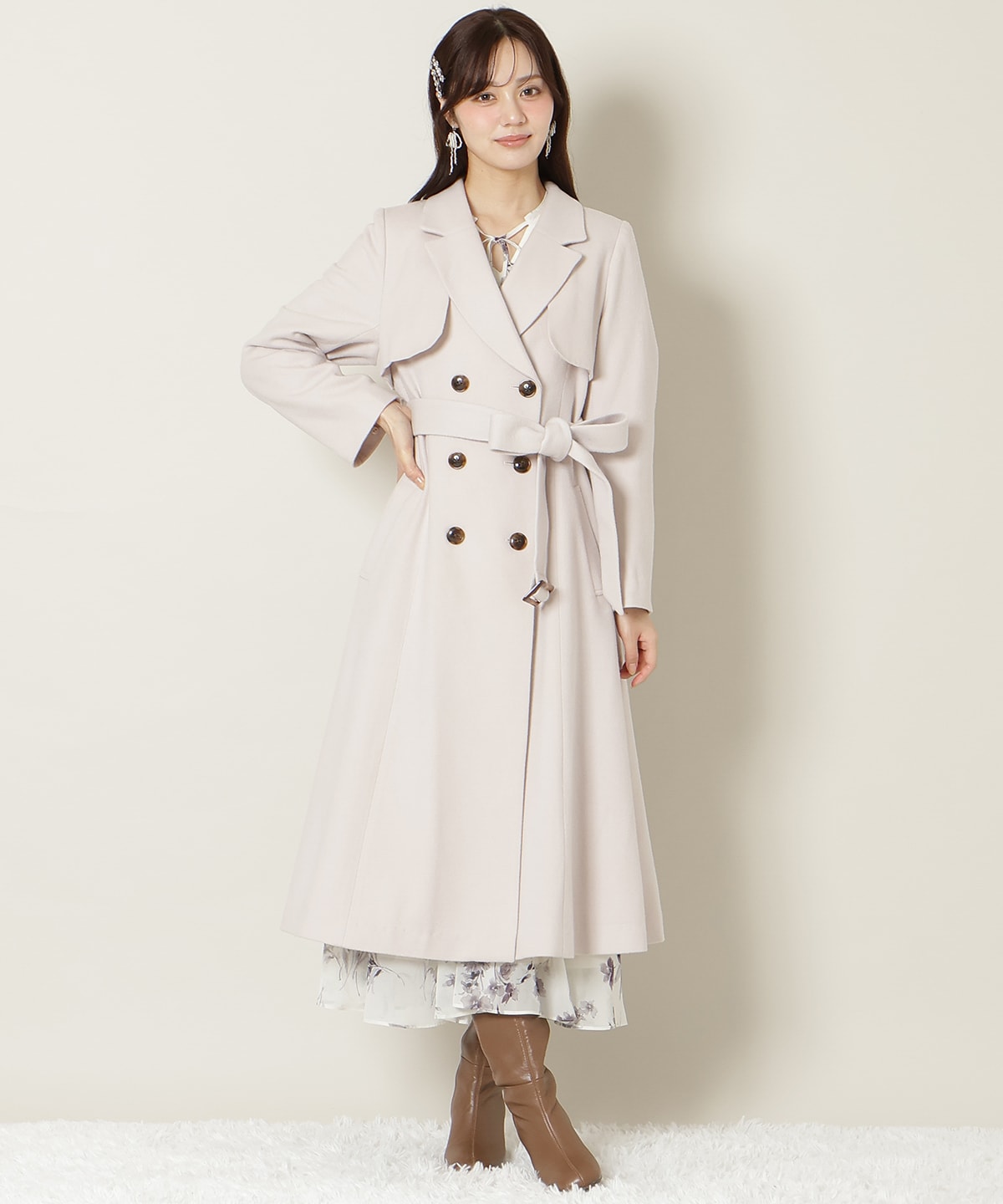 リアルファー付きウールフレアコート