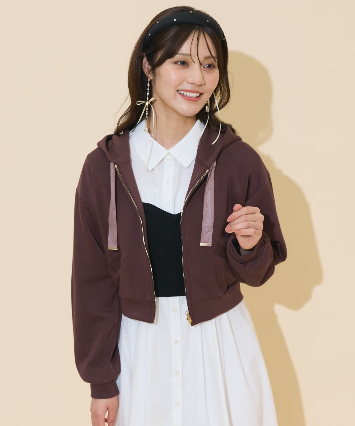 ロゴテープパーカー