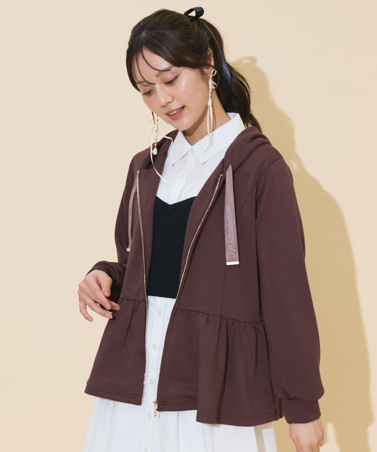 ペプラムパーカー