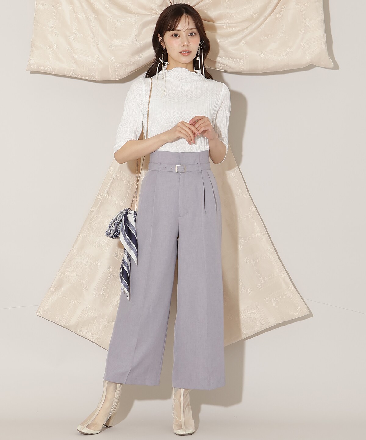 メロウハイネックインナートップス