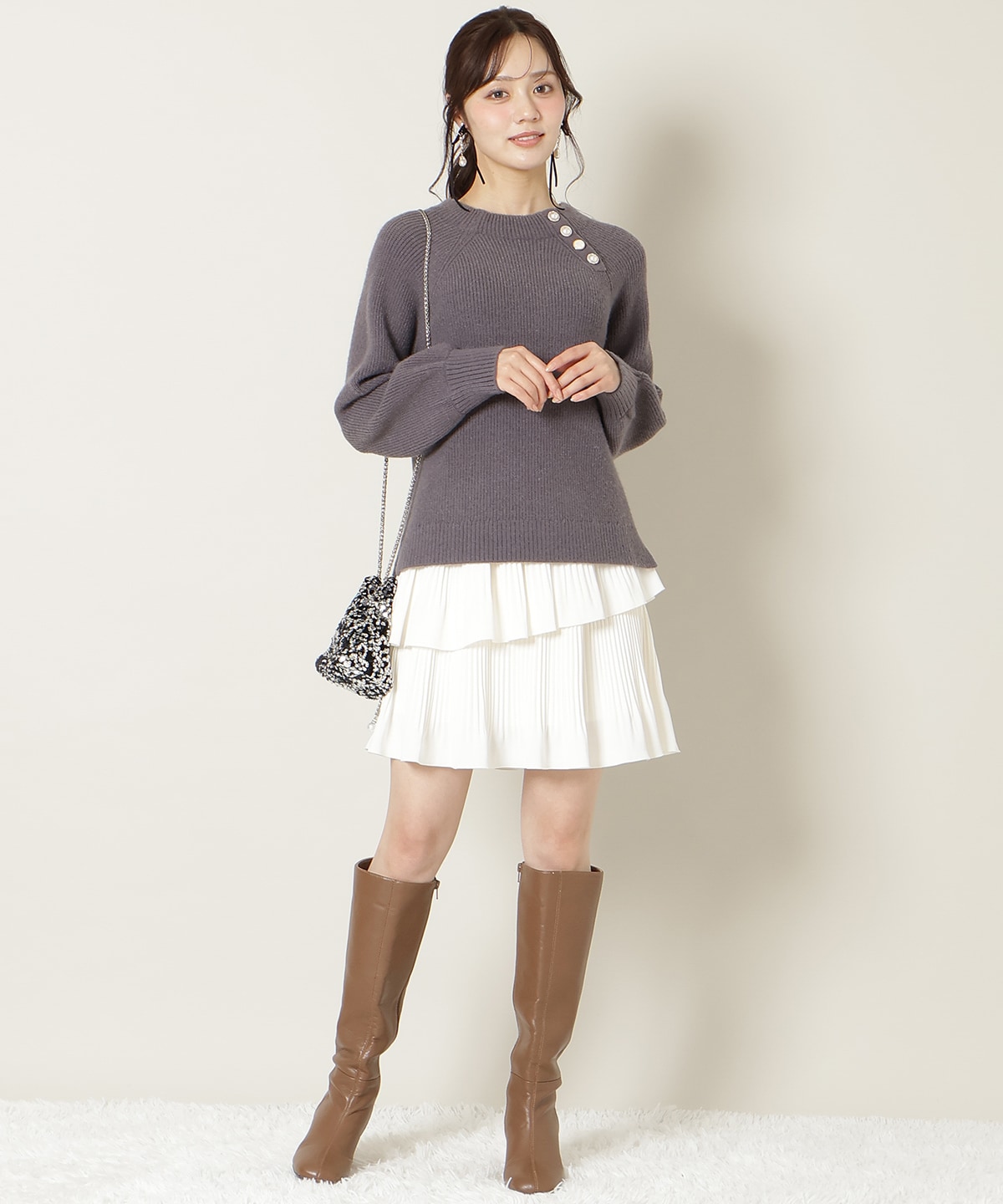 【KNIT PLEATS SET series】アソートボタンデザインニット