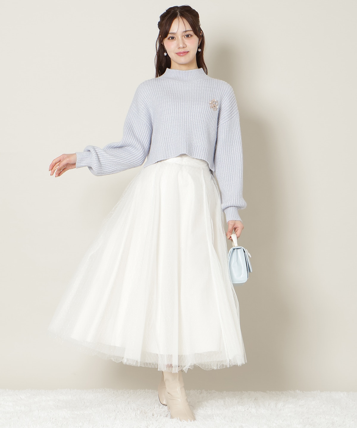 【12/5(fri)10時発売】ブローチ付きクロップドラメニット