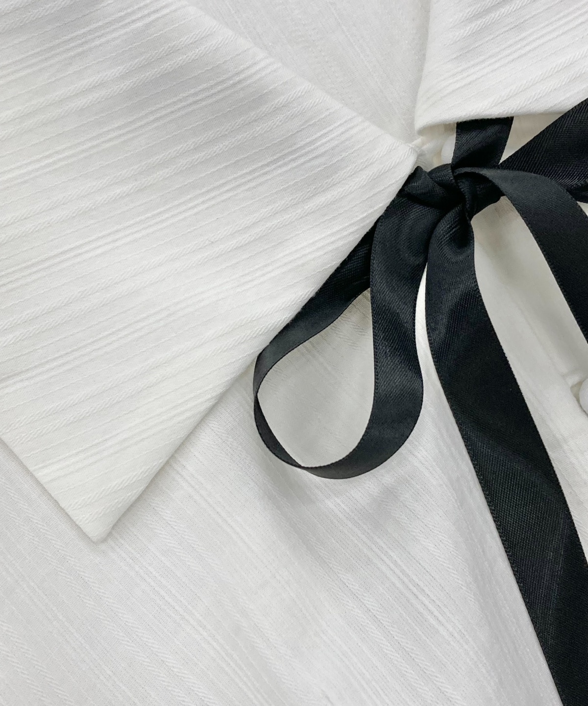 【新色追加】パフスリーブペプラムブラウス