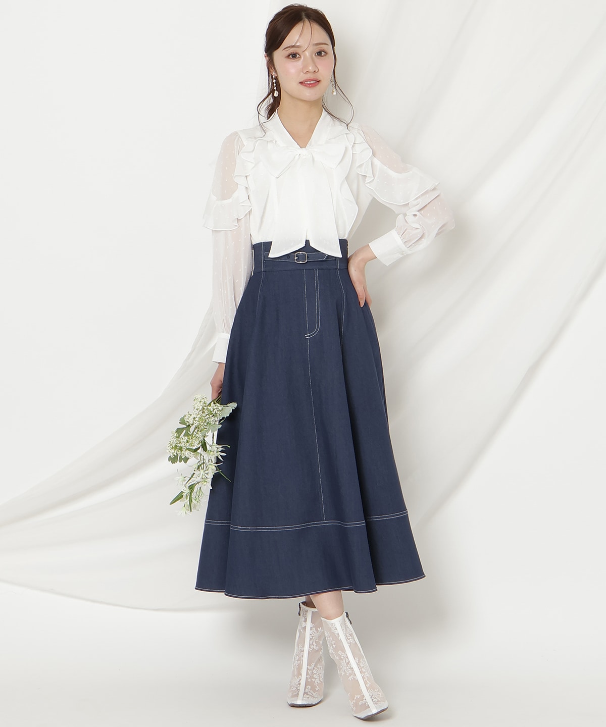 ドビードットフリルブラウス