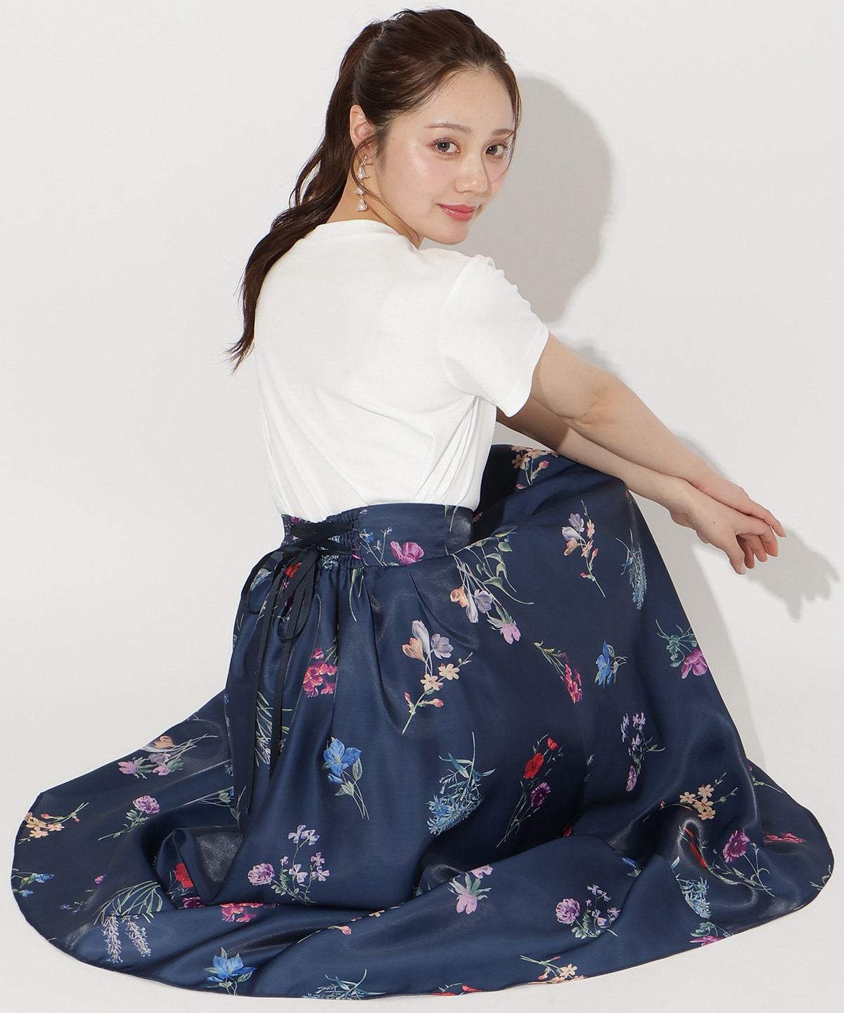 【3/12(thu)10時発売】ボタニカルフラワーシアータックスカート