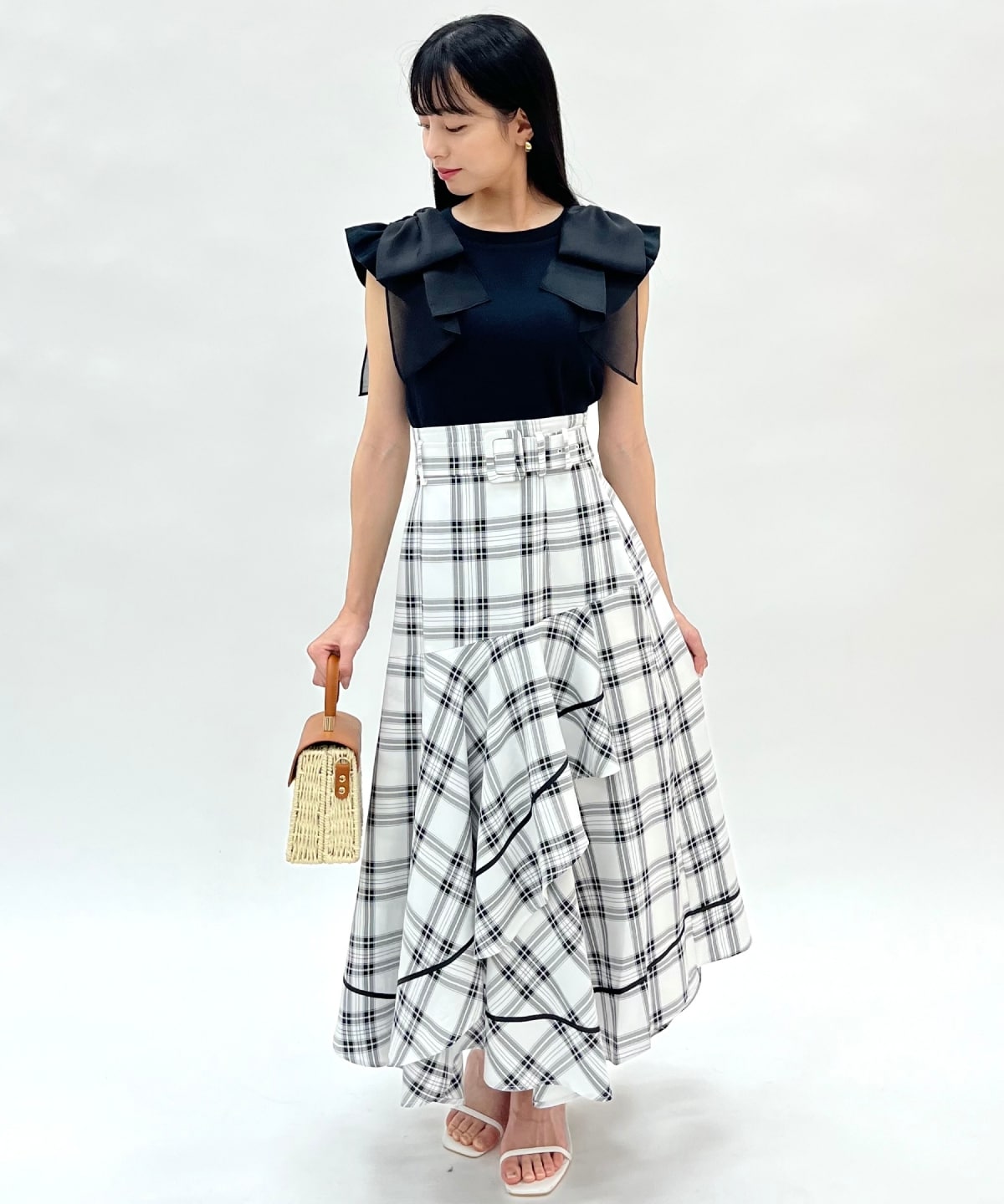 ベルト付きハンカチヘムスカート