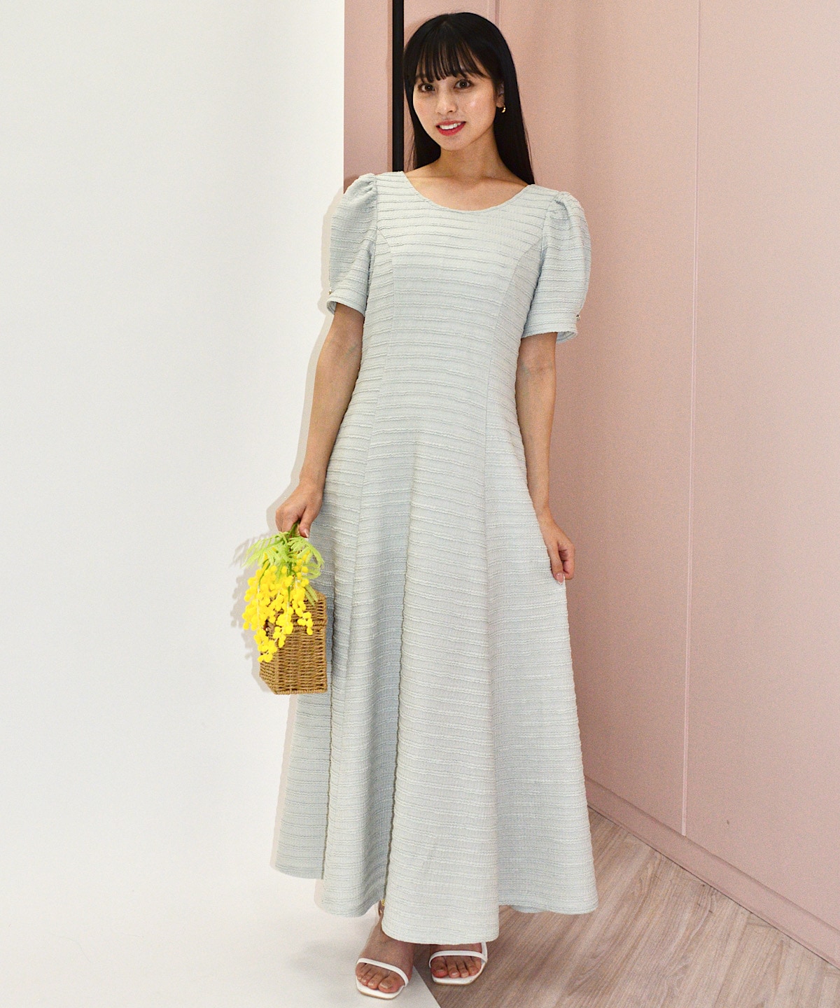 【4/24(fri)10時発売】バックオープンフレアカットワンピース