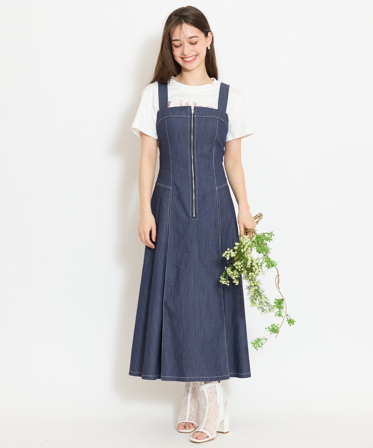 ステッチデザインフロントZIPワンピース