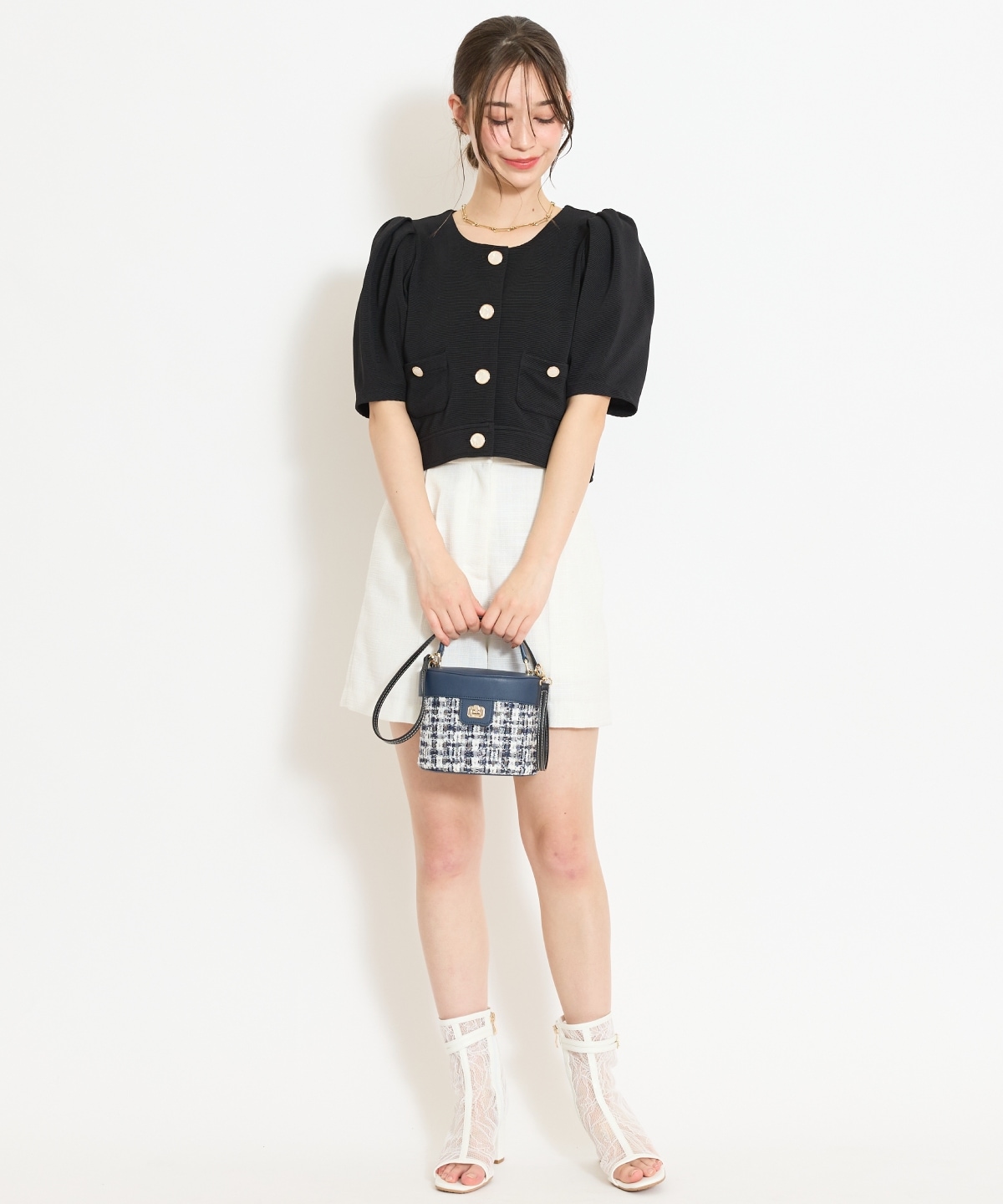 ノーカラーポンチジャケット