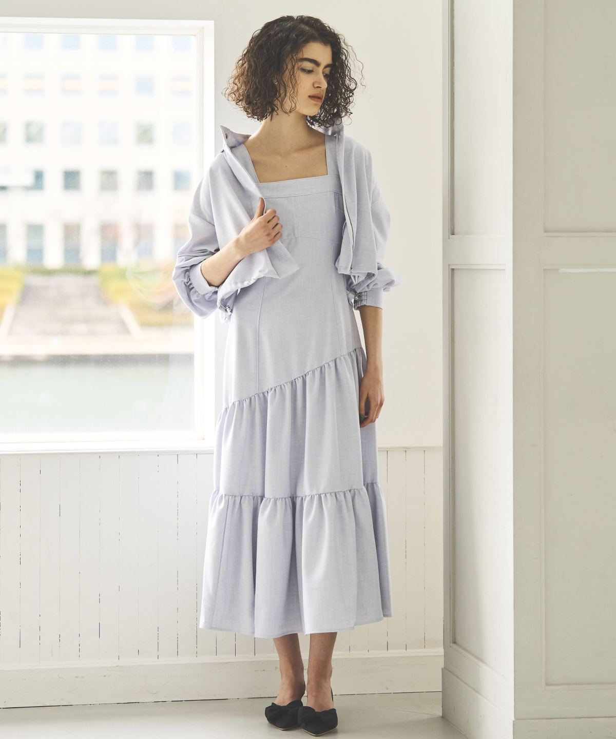 クロップドフーディ＋ティアードワンピース