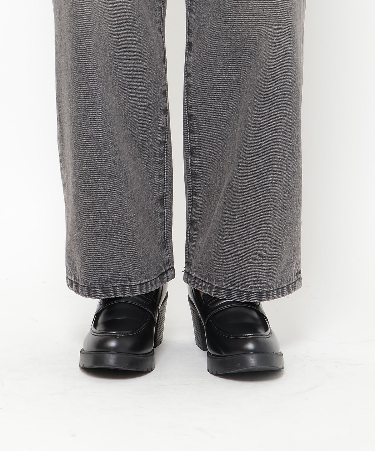 デニムバギーパンツ