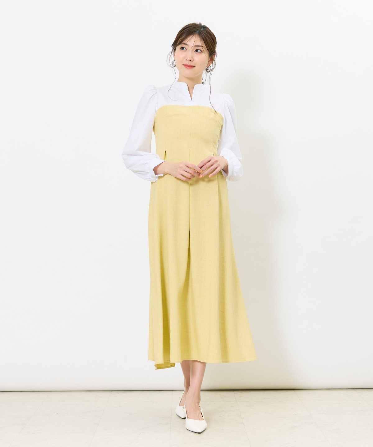 ヨーク切替リボンタイワンピース