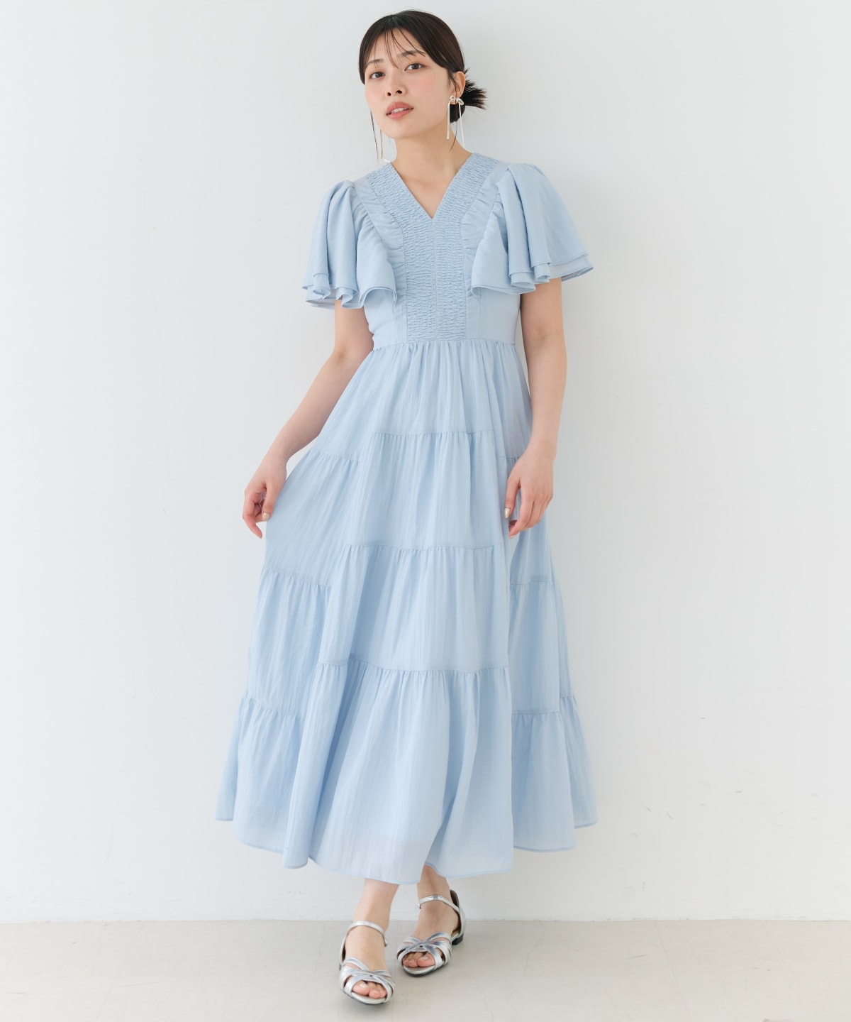 ギャザーVネックティアードワンピース