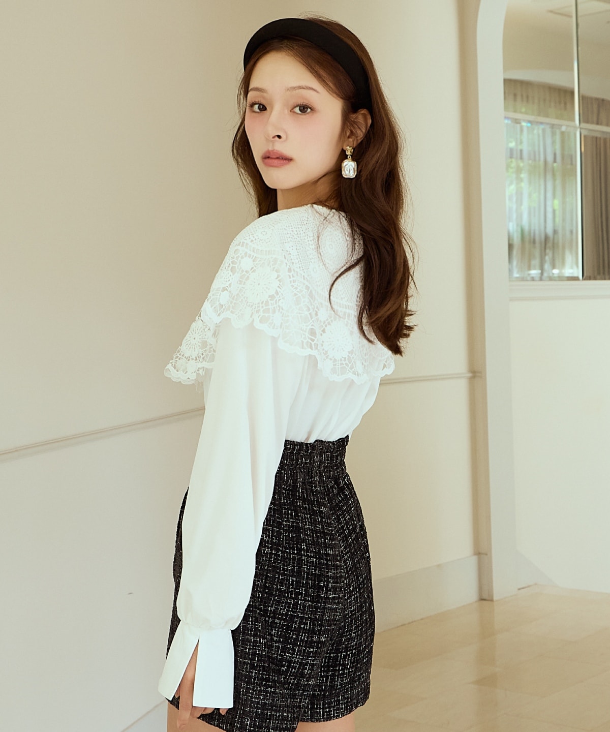 レースカラーブラウス