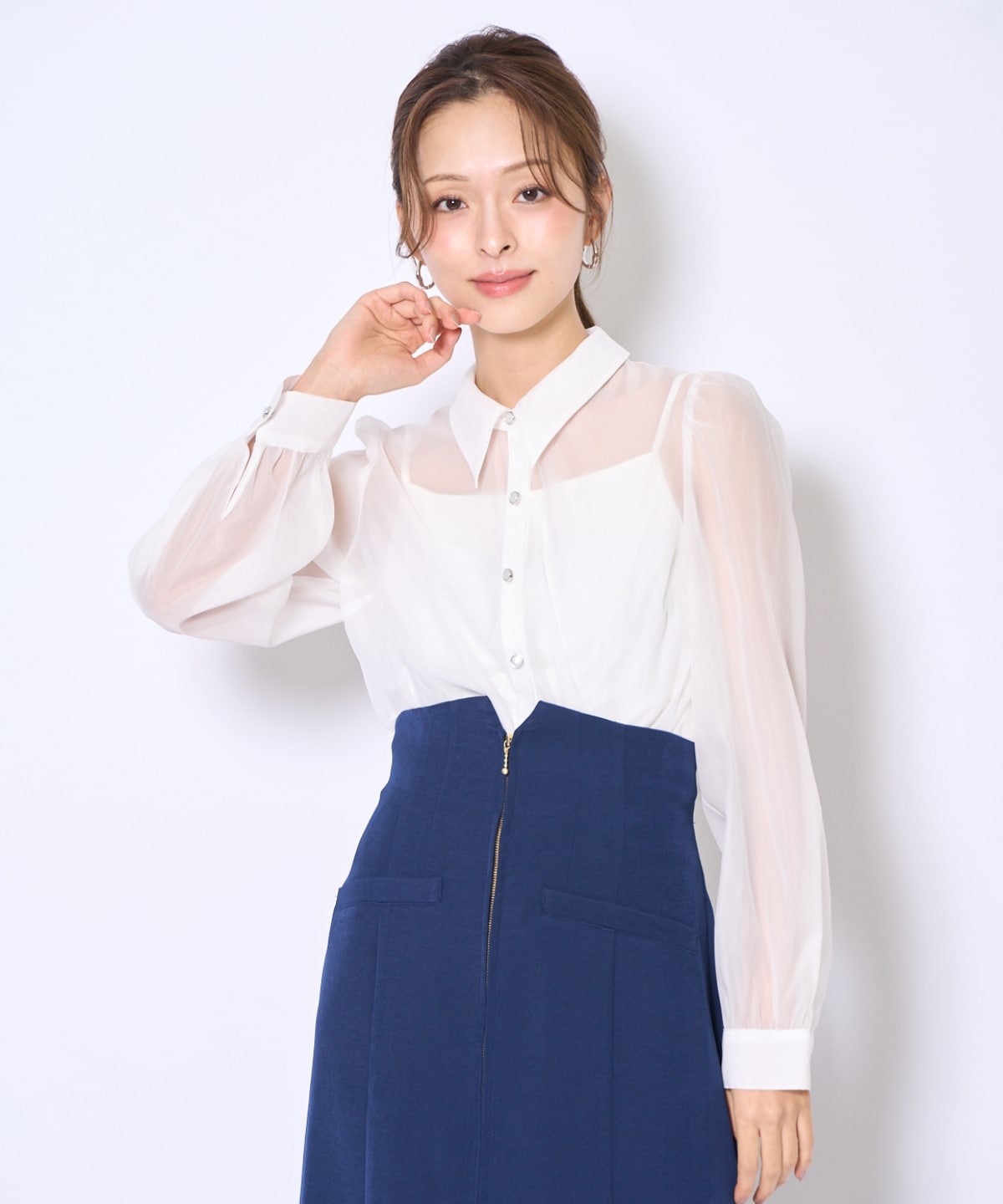 バタフライリボンシアー長袖ブラウス