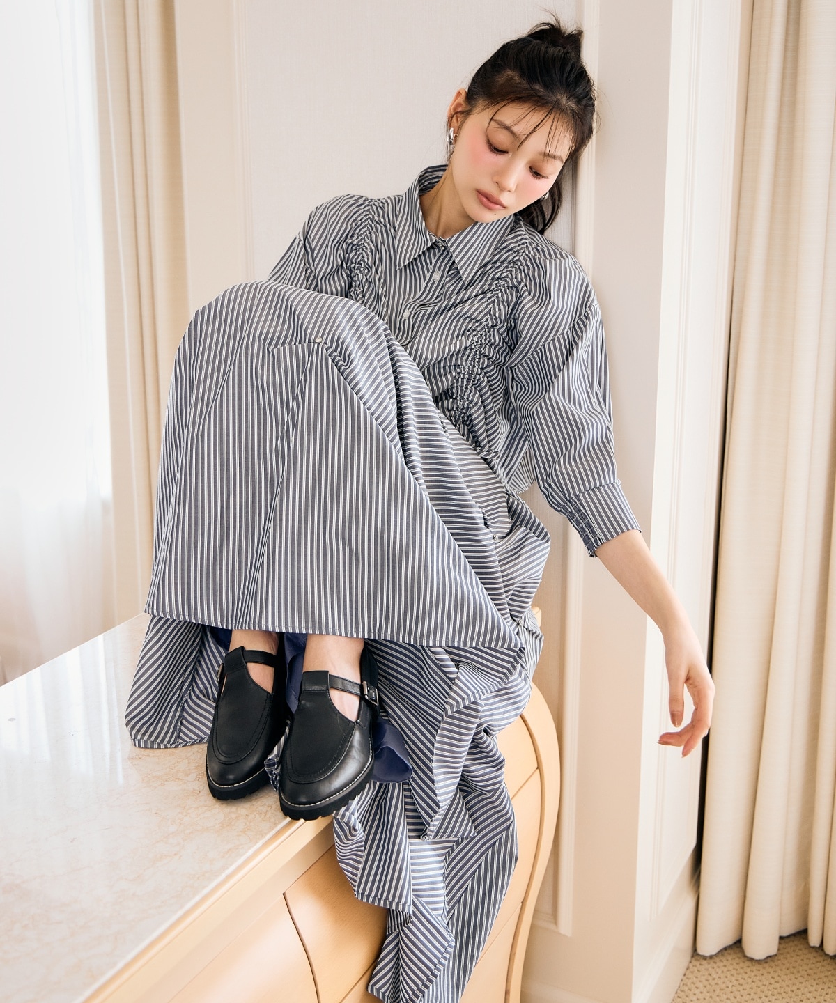 ストライプビジューティアードスカート